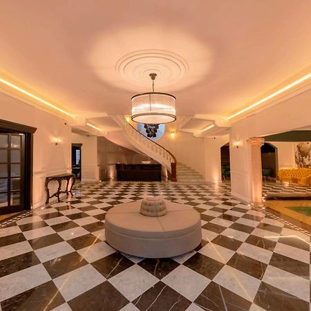 Hotel Mansion E Borbon Леон Екстер'єр фото