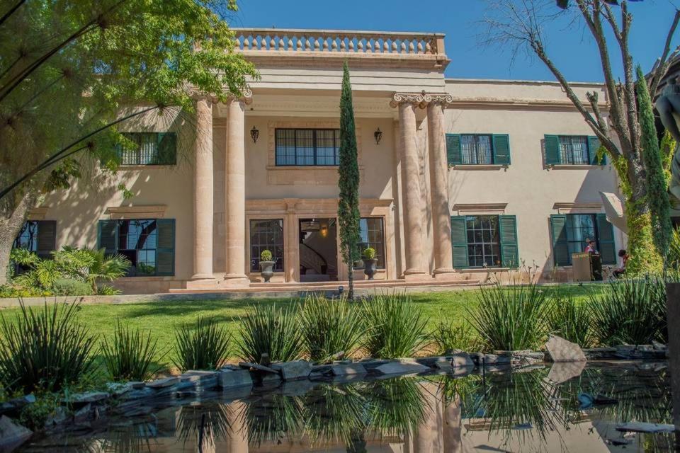 Hotel Mansion E Borbon Леон Екстер'єр фото